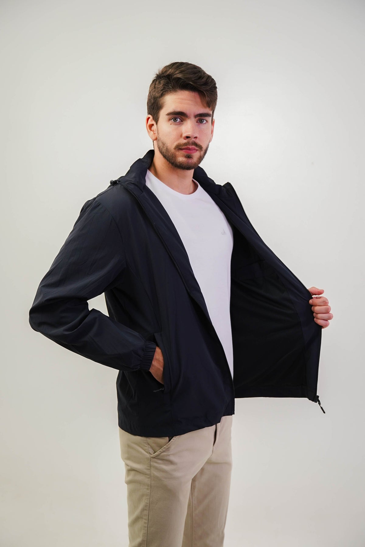 Jaqueta Essential Corta Vento Masculina Poliéster Elastano