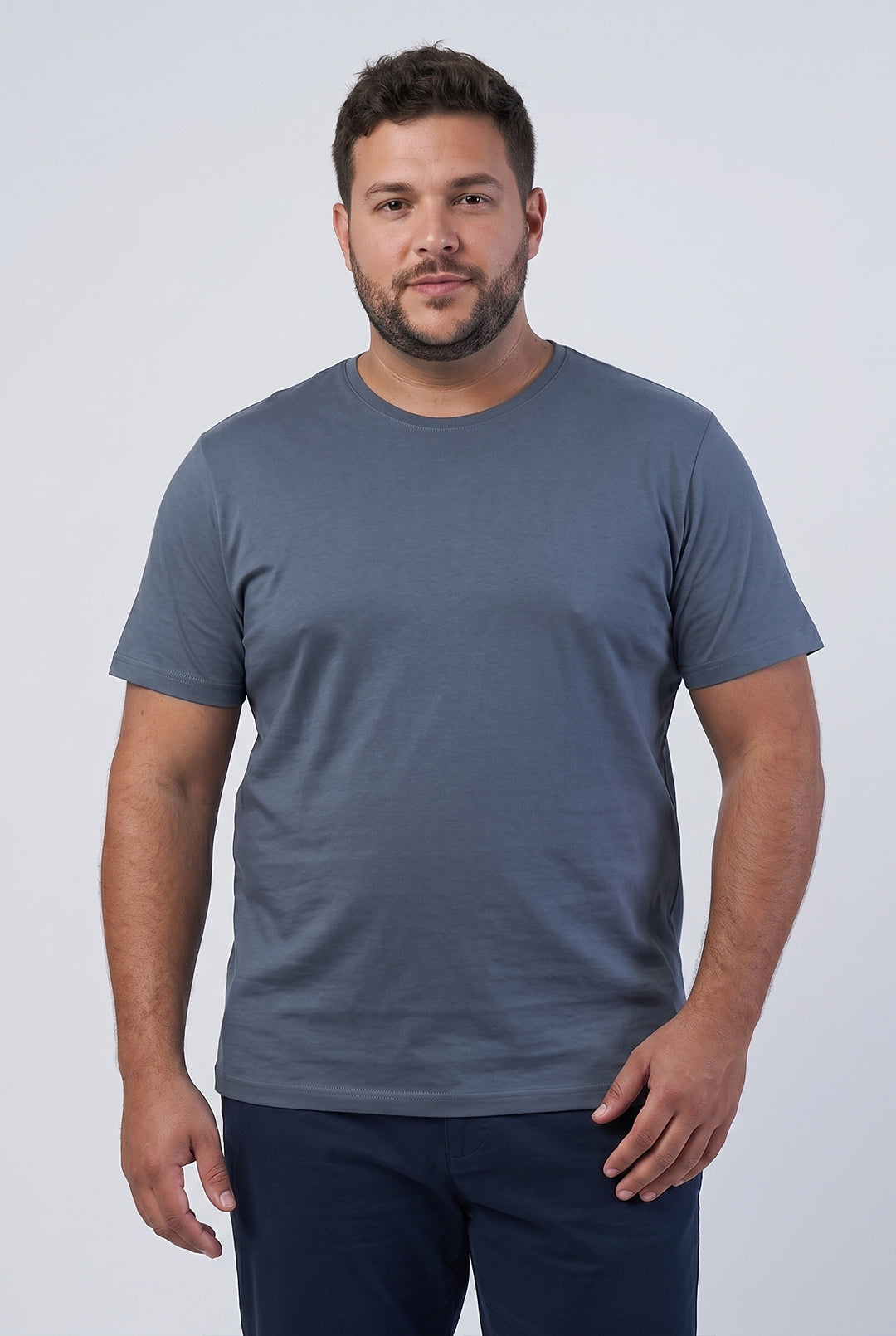 Camiseta Básica Gola Redonda Lisa Plus