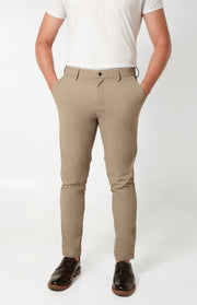 Calça Tech Light Masculina Slim Alfaiataria Poliéster Elastano