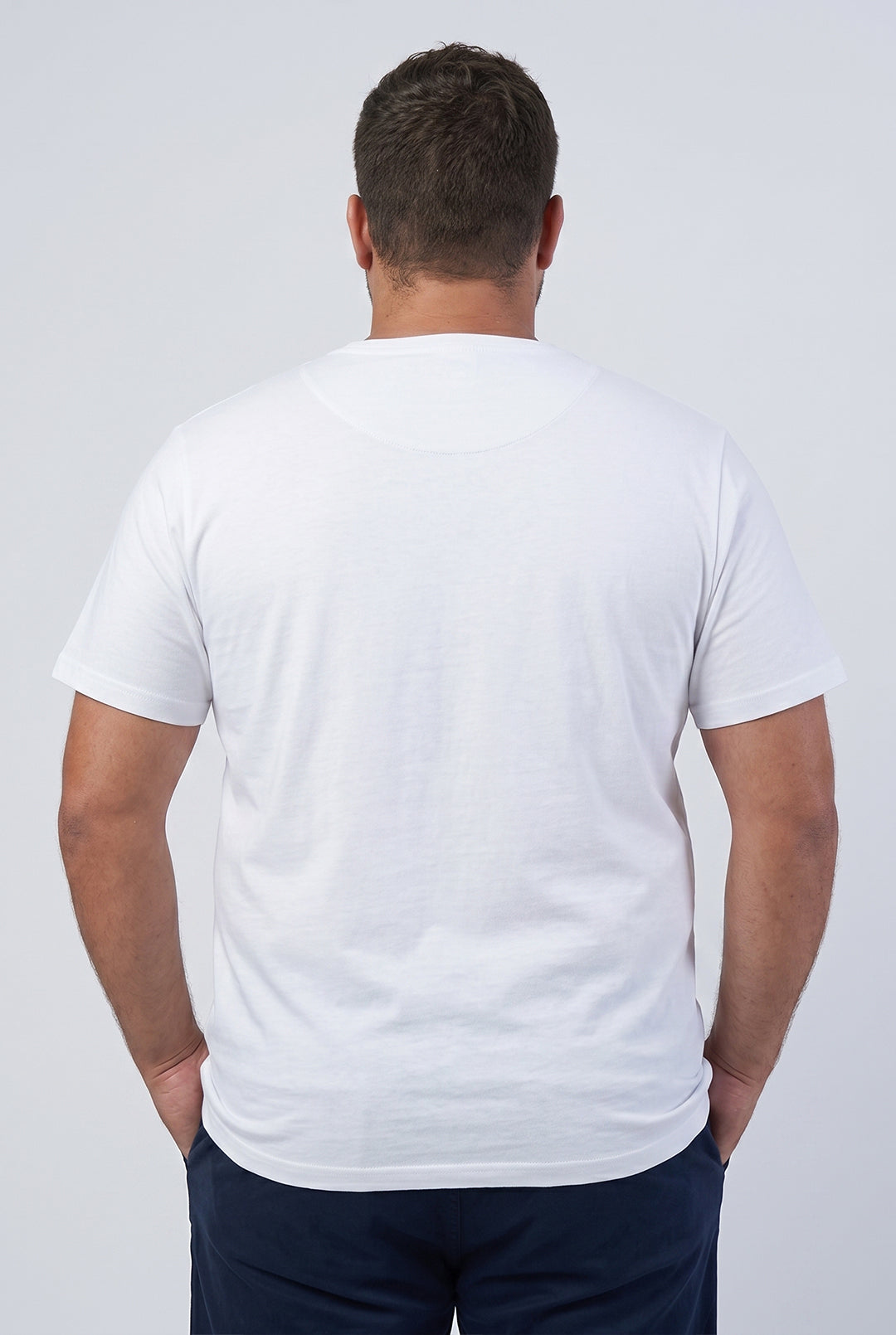 Camiseta Básica Gola Redonda Lisa Plus